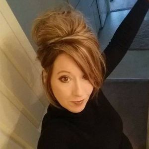 Meet your Posher, Denise